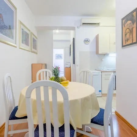 Ruby - Two Bedroom *